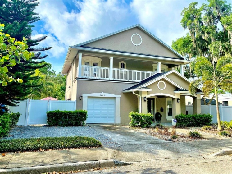 1805 MONTANA STREET, ORLANDO, Florida 32803, 3 Bedrooms Bedrooms, ,2 BathroomsBathrooms,Residential,For Sale,MONTANA,G5053370