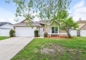 353 DEMPSEY WAY, ORLANDO, Florida 32835, 3 Bedrooms Bedrooms, ,2 BathroomsBathrooms,Residential,For Sale,DEMPSEY,O6013402