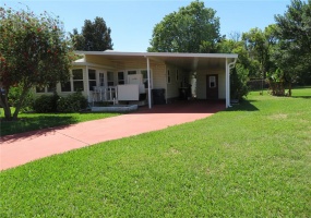 145 JANNA CIRCLE, AUBURNDALE, Florida 33823, 2 Bedrooms Bedrooms, ,2 BathroomsBathrooms,Residential,For Sale,JANNA,L4928863