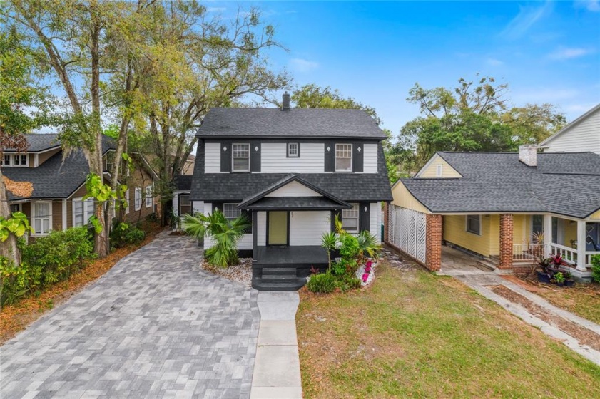 623 HYER AVENUE, ORLANDO, Florida 32803, 5 Bedrooms Bedrooms, ,3 BathroomsBathrooms,Residential,For Sale,HYER,O6009400