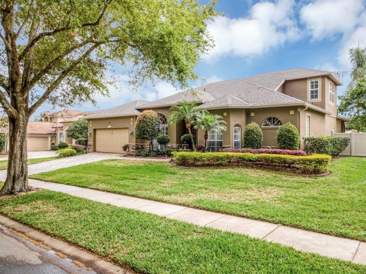 7832 WESTMINSTER ABBEY BOULEVARD, ORLANDO, Florida 32835, 5 Bedrooms Bedrooms, ,3 BathroomsBathrooms,Residential,For Sale,WESTMINSTER ABBEY,O6012515