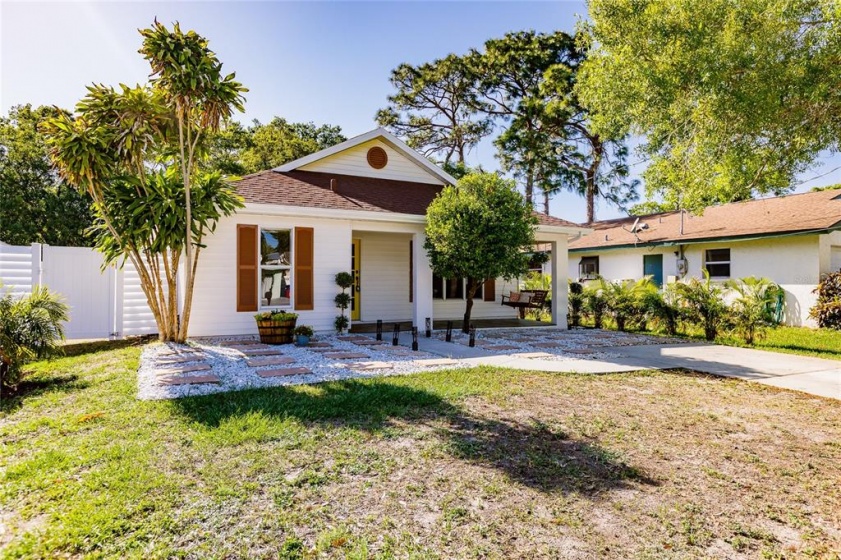 4588 PIKE AVENUE, SARASOTA, Florida 34233, 3 Bedrooms Bedrooms, ,2 BathroomsBathrooms,Residential,For Sale,PIKE,A4529265