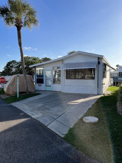 9000 US HIGHWAY 192, CLERMONT, Florida 34714, 1 Bedroom Bedrooms, ,1 BathroomBathrooms,Residential,For Sale,US HIGHWAY 192,P4920074