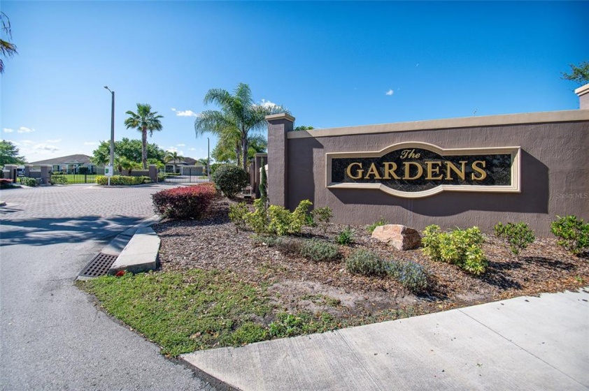 131 MAJESTIC GARDENS COURT, WINTER HAVEN, Florida 33880, 3 Bedrooms Bedrooms, ,2 BathroomsBathrooms,Residential,For Sale,MAJESTIC GARDENS,L4928869