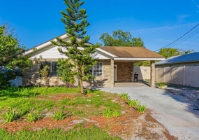 AUBURNDALE, Florida 33823, 3 Bedrooms Bedrooms, ,2 BathroomsBathrooms,Residential,For Sale,O6012327