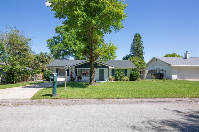 114 LAMERAUX ROAD, WINTER HAVEN, Florida 33884, 3 Bedrooms Bedrooms, ,2 BathroomsBathrooms,Residential,For Sale,LAMERAUX,S5064837