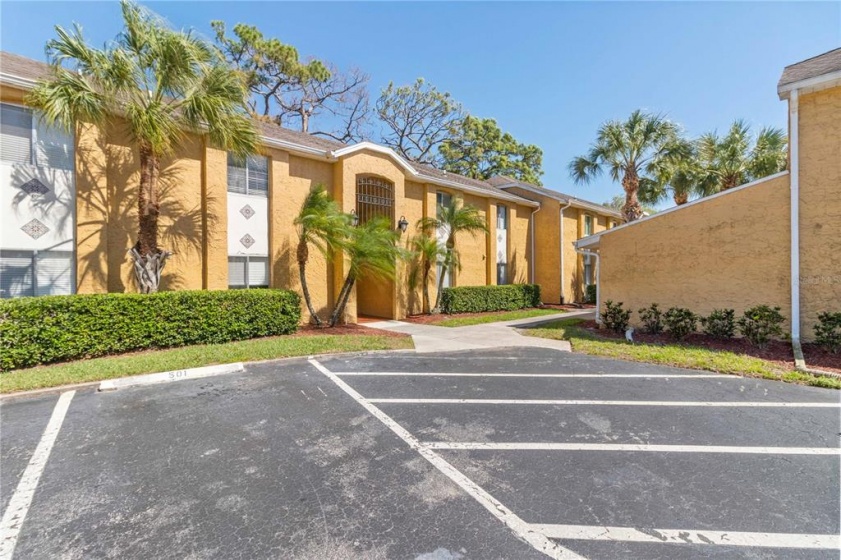 1825 PARAKEET WAY, SARASOTA, Florida 34232, 2 Bedrooms Bedrooms, ,2 BathroomsBathrooms,Residential,For Sale,PARAKEET,A4529637