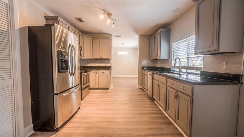 1232 KEYSTONE COURT, AUBURNDALE, Florida 33823, 4 Bedrooms Bedrooms, ,2 BathroomsBathrooms,Residential,For Sale,KEYSTONE,P4918898