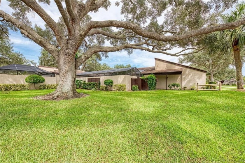3745 GLEN OAKS MANOR DRIVE, SARASOTA, Florida 34232, 2 Bedrooms Bedrooms, ,2 BathroomsBathrooms,Residential,For Sale,GLEN OAKS MANOR,N6120176