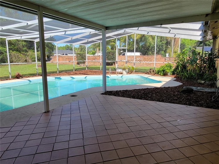 739 ALBERTSON PLACE, ORLANDO, Florida 32806, 3 Bedrooms Bedrooms, ,2 BathroomsBathrooms,Residential,For Sale,ALBERTSON,O6011702