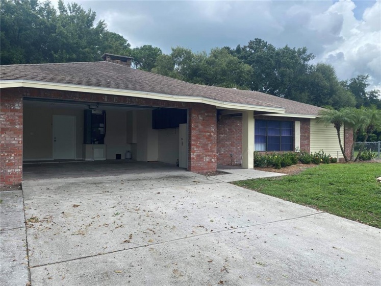 115 HALLUM DRIVE, AUBURNDALE, Florida 33823, 4 Bedrooms Bedrooms, ,2 BathroomsBathrooms,Residential,For Sale,HALLUM,L4928827