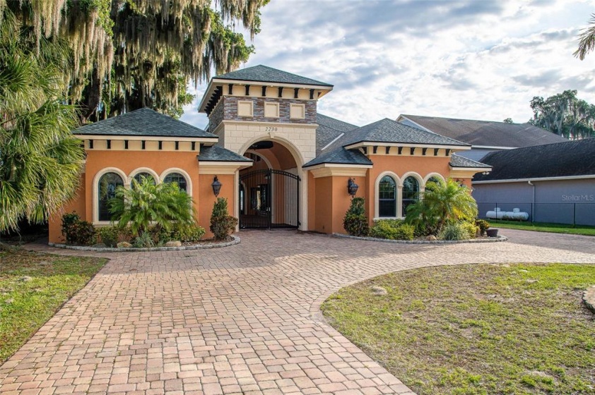 2230 LAKE ARIANA BOULEVARD, AUBURNDALE, Florida 33823, 4 Bedrooms Bedrooms, ,3 BathroomsBathrooms,Residential,For Sale,LAKE ARIANA,L4928875