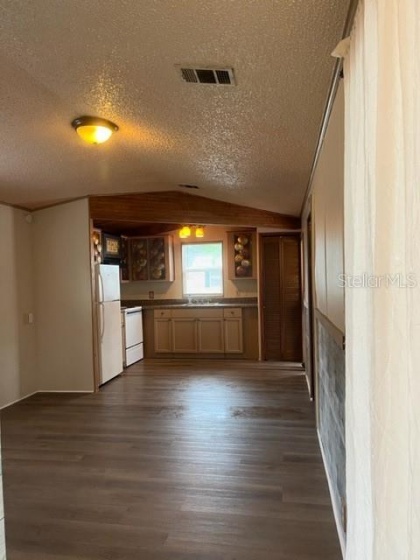 50989 HIGHWAY 27, DAVENPORT, Florida 33897, 1 Bedroom Bedrooms, ,1 BathroomBathrooms,Residential,For Sale,HIGHWAY 27,O6013655